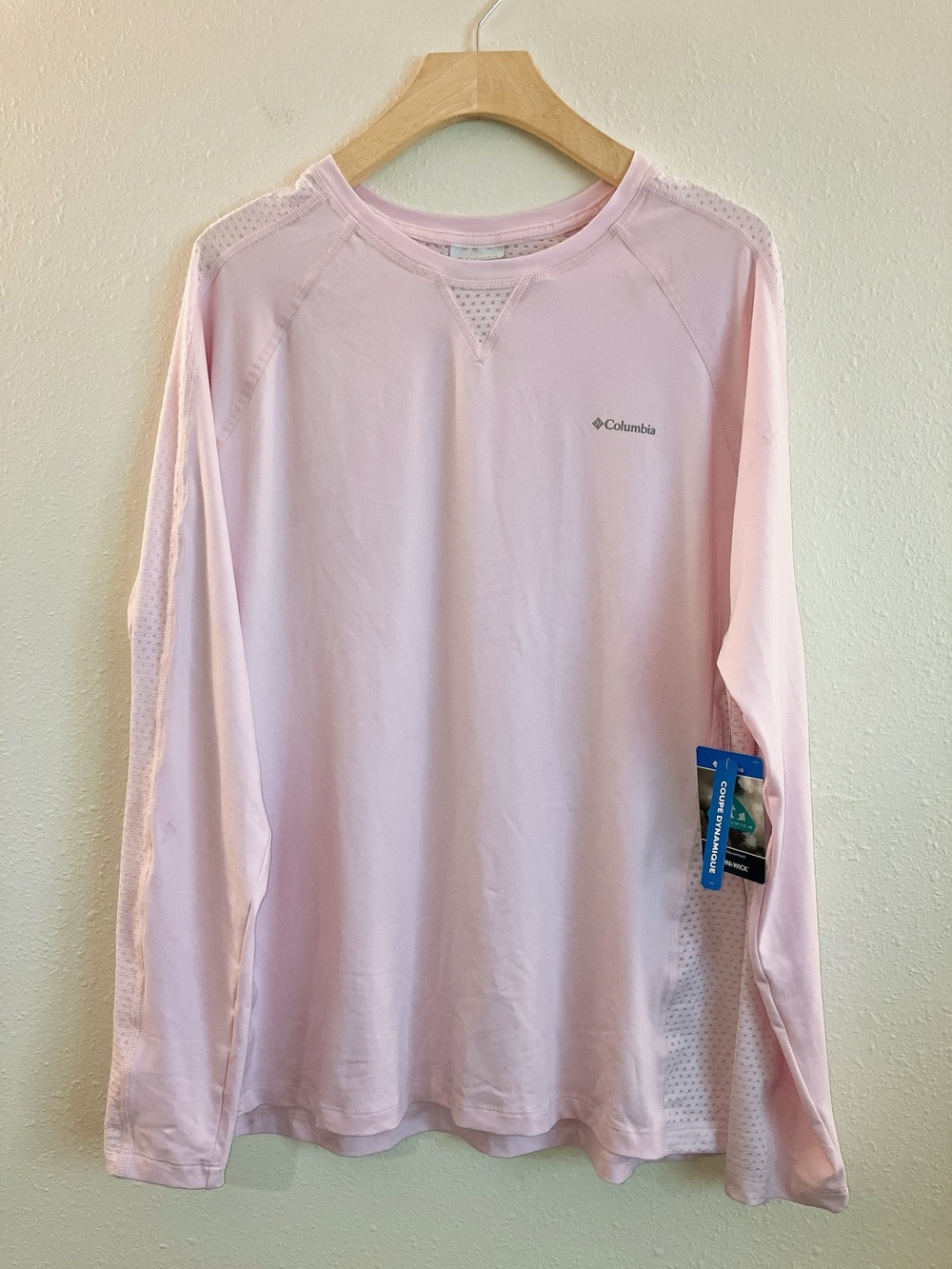 Columbia LongSleeve Moisture Wicking Sun Shirt Light Pink 2 X-Large Mesh